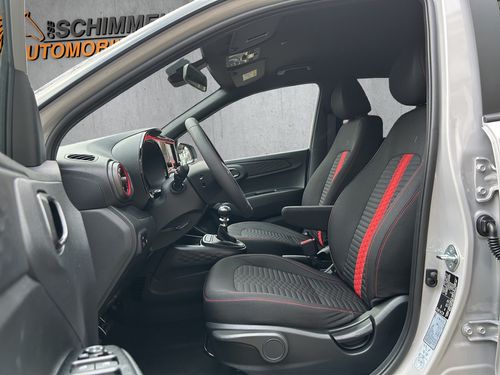 https://csb-strapi-files.fsn1.your-objectstorage.com/inventory-cars/images/3485e62a01c9f3e99c5faceb5510d702b82ccaaf/9_500_2425.jpg