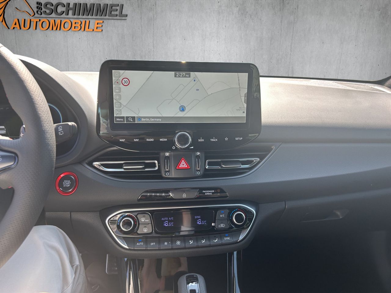 https://csb-strapi-files.fsn1.your-objectstorage.com/inventory-cars/images/35d46f89556c79005059e0c09c8c28bea786c8c0/12_1280_6043.jpg