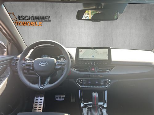 https://csb-strapi-files.fsn1.your-objectstorage.com/inventory-cars/images/35d46f89556c79005059e0c09c8c28bea786c8c0/16_500_3133.jpg