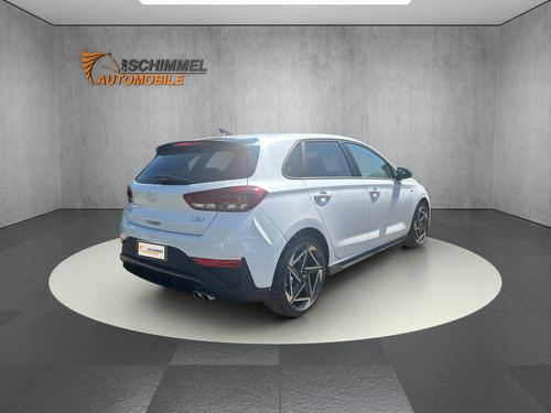 https://csb-strapi-files.fsn1.your-objectstorage.com/inventory-cars/images/35d46f89556c79005059e0c09c8c28bea786c8c0/6_500_9528.jpg