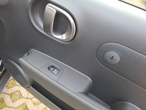https://csb-strapi-files.fsn1.your-objectstorage.com/inventory-cars/images/36018f23c397424abd9c6ee4f7ee12921492b703/20_500_7370.jpg