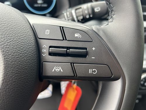 https://csb-strapi-files.fsn1.your-objectstorage.com/inventory-cars/images/3604d1fc28fb745a86e732ec65f4765e487f1c08/23_500_4923.jpg
