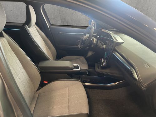 https://csb-strapi-files.fsn1.your-objectstorage.com/inventory-cars/images/3668041a9d3b2f1ea3565e33e7f85c4afad2f3cc/15_500_8570.jpg