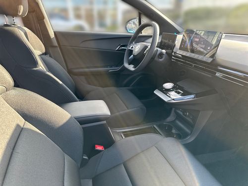 https://csb-strapi-files.fsn1.your-objectstorage.com/inventory-cars/images/3766176b2a7fdfc060d5f8618fa7dcc16a666afc/13_500_7341.jpg
