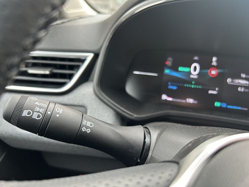 https://csb-strapi-files.fsn1.your-objectstorage.com/inventory-cars/images/37bfbda042c826a034e0217822aa447f587b70e4/16_500_1992.jpg