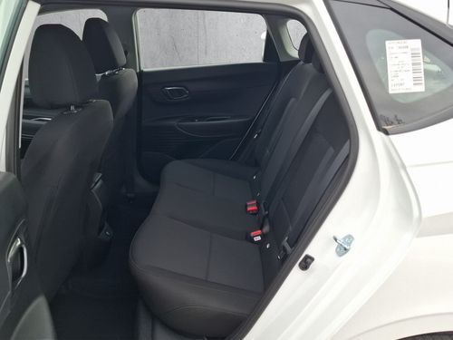 https://csb-strapi-files.fsn1.your-objectstorage.com/inventory-cars/images/37c961abacf1b0f567e503b0b7bf3ecd2c41e7a6/15_500_4081.jpg