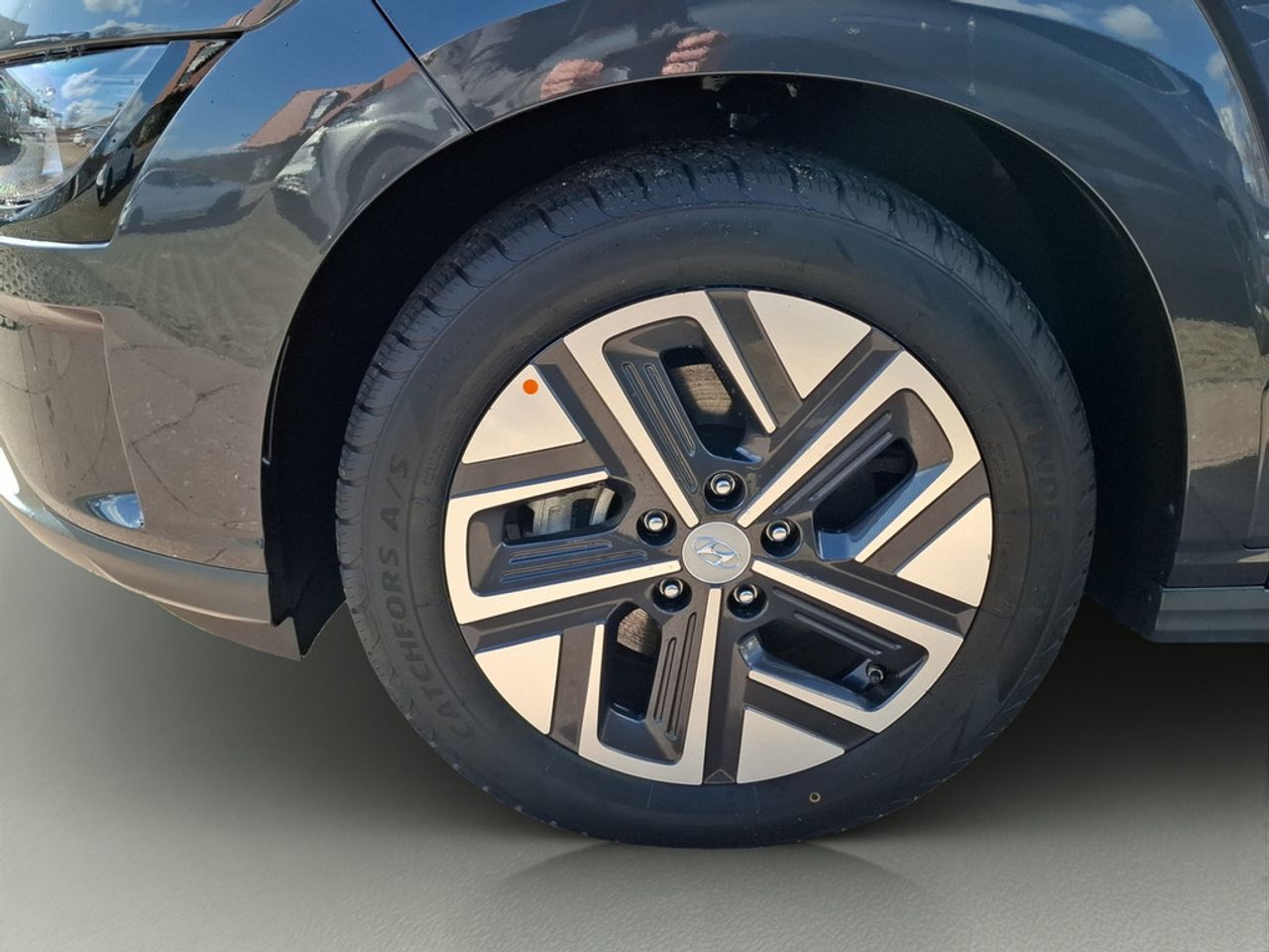 https://csb-strapi-files.fsn1.your-objectstorage.com/inventory-cars/images/3820437c49ccbc50059b1b87c219ab74cf679850/2_1280_2219.jpg