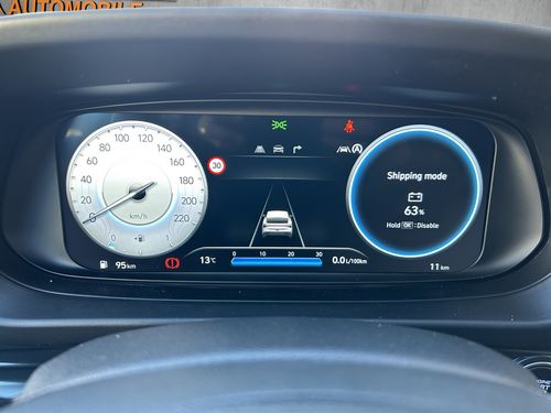 https://csb-strapi-files.fsn1.your-objectstorage.com/inventory-cars/images/3a034deb41e16ac4a6629ca20d6e248925bd9183/19_500_1140.jpg
