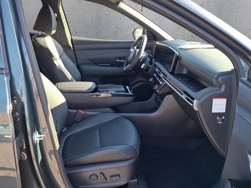 https://csb-strapi-files.fsn1.your-objectstorage.com/inventory-cars/images/3aa52ecde44149fdcec5e37e59ffbb8e5bc64303/20_500_8806.jpg