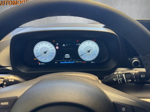 https://csb-strapi-files.fsn1.your-objectstorage.com/inventory-cars/images/3bc8c92b1424220c7076249d760de2a901b08ebe/11_500_3925.jpg