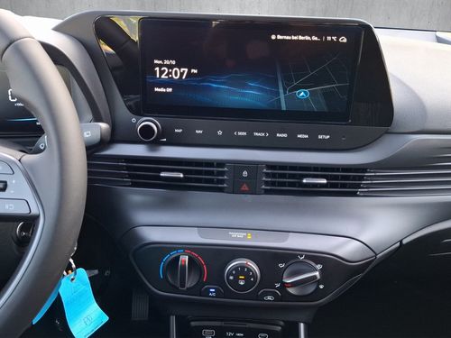 https://csb-strapi-files.fsn1.your-objectstorage.com/inventory-cars/images/3be9ae5e71a84e1e4357b496c886be014571ef59/12_500_9263.jpg