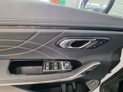 https://csb-strapi-files.fsn1.your-objectstorage.com/inventory-cars/images/3c97c40de72f1746ab1b3be8f1ed9959f37cb6e9/12_500_1929.jpg