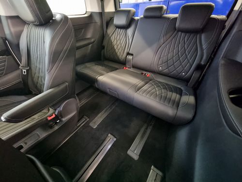 https://csb-strapi-files.fsn1.your-objectstorage.com/inventory-cars/images/3c97c40de72f1746ab1b3be8f1ed9959f37cb6e9/15_500_5500.jpg