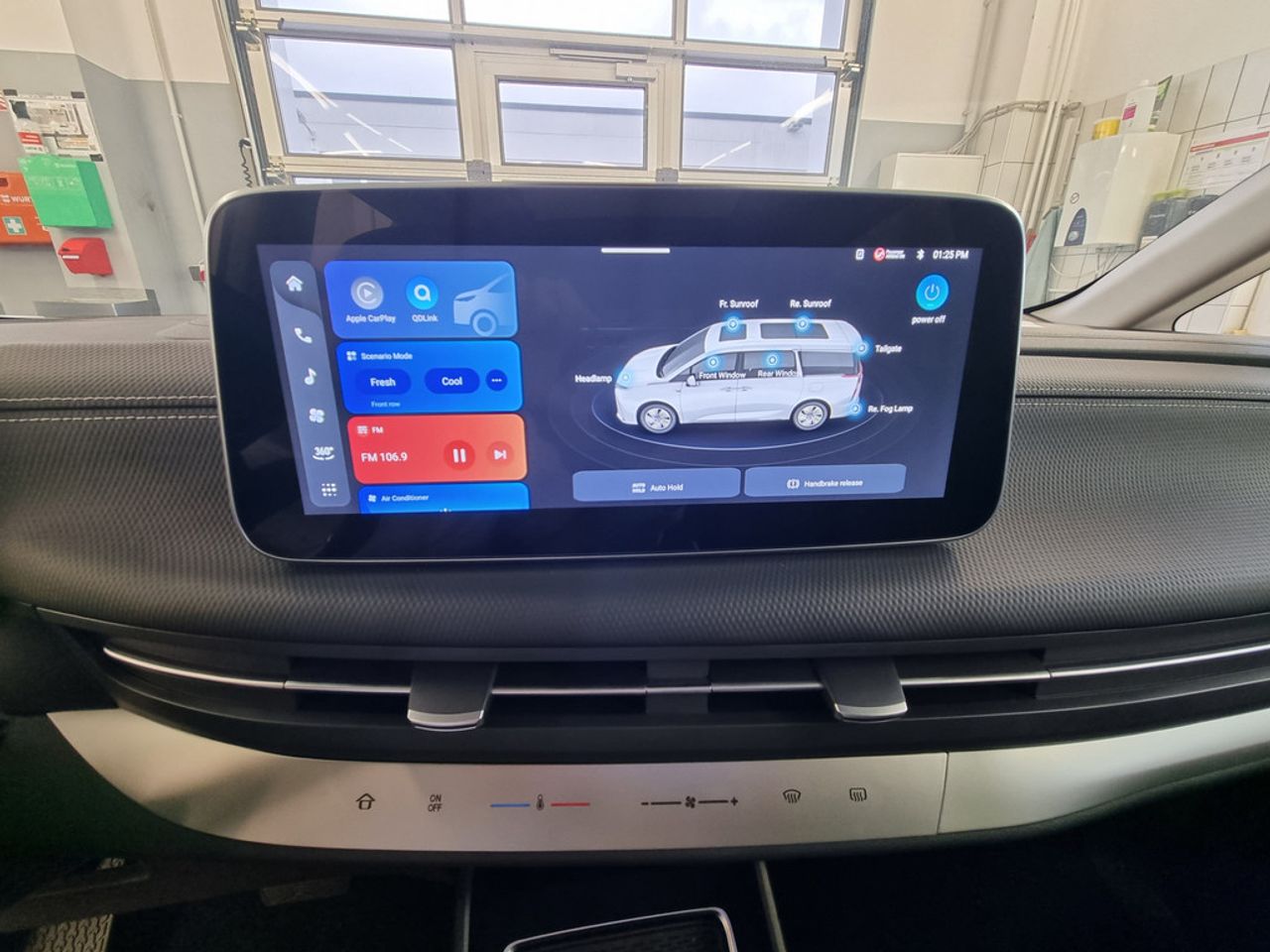 https://csb-strapi-files.fsn1.your-objectstorage.com/inventory-cars/images/3c97c40de72f1746ab1b3be8f1ed9959f37cb6e9/7_1280_4173.jpg