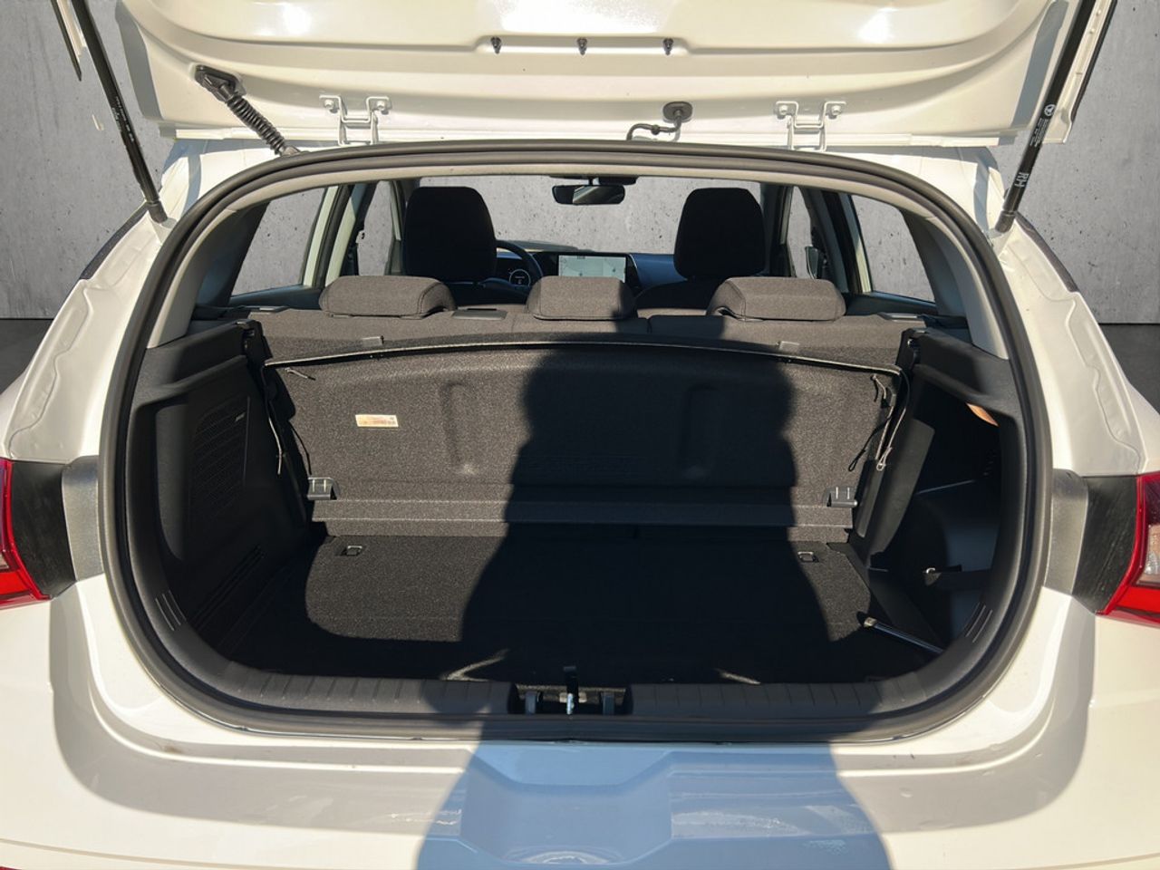 https://csb-strapi-files.fsn1.your-objectstorage.com/inventory-cars/images/3cb33e5b2a3e7ddbf8fb0ab3ee68d310646afa0d/18_1280_5183.jpg
