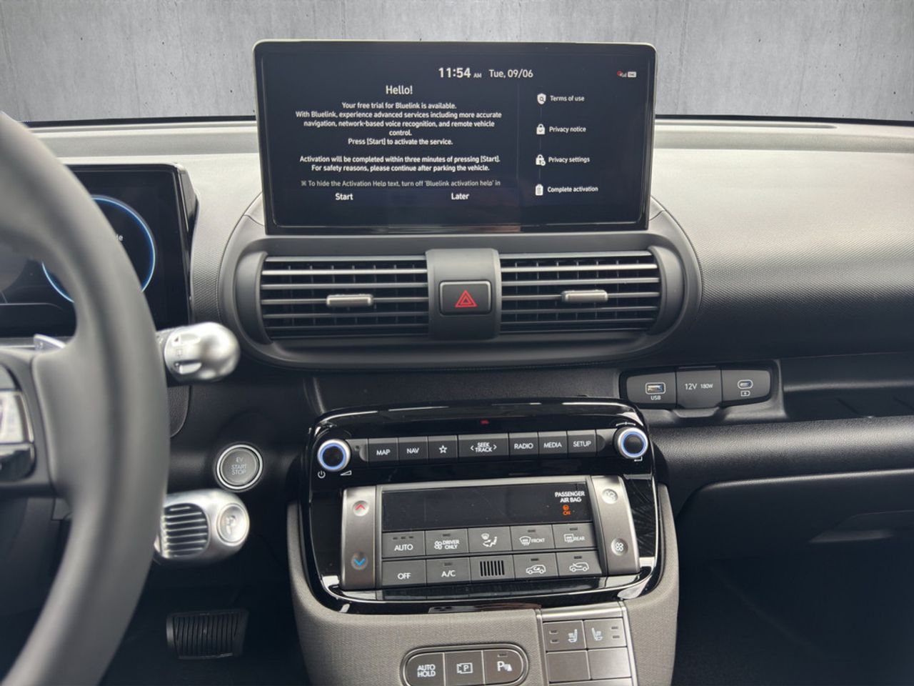 https://csb-strapi-files.fsn1.your-objectstorage.com/inventory-cars/images/3d1df8a82d352f6c6d4fbf1f40921a1a024cfa71/15_1280_4301.jpg
