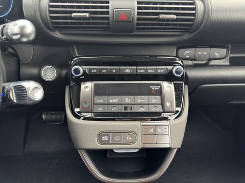 https://csb-strapi-files.fsn1.your-objectstorage.com/inventory-cars/images/3d1df8a82d352f6c6d4fbf1f40921a1a024cfa71/16_500_5027.jpg