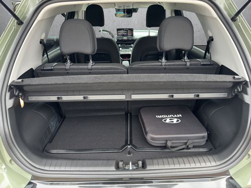 https://csb-strapi-files.fsn1.your-objectstorage.com/inventory-cars/images/3d1df8a82d352f6c6d4fbf1f40921a1a024cfa71/5_500_8704.jpg