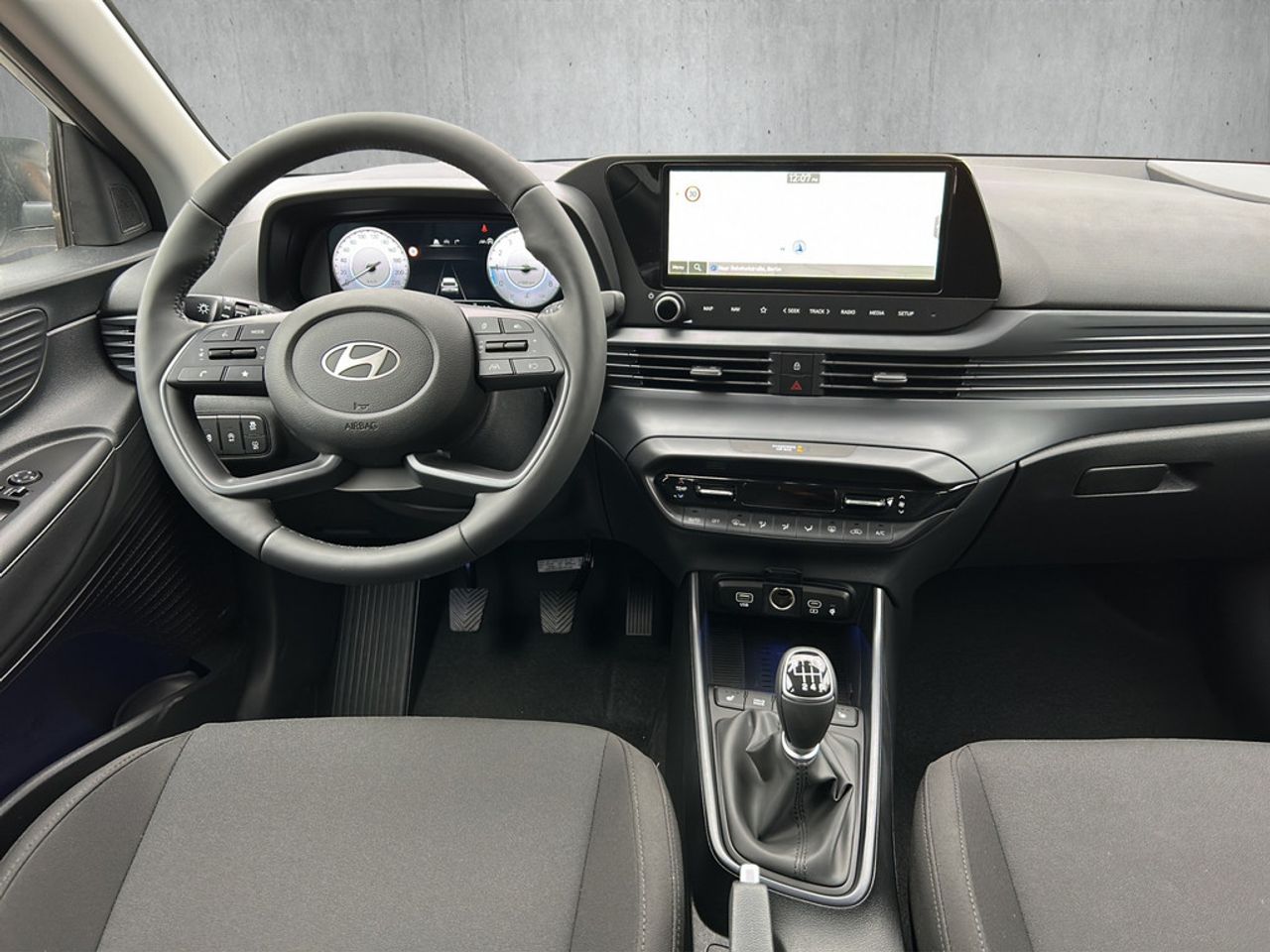https://csb-strapi-files.fsn1.your-objectstorage.com/inventory-cars/images/40908e0fa0937e5c8068a050e663d48e22d8f8ab/16_1280_4583.jpg