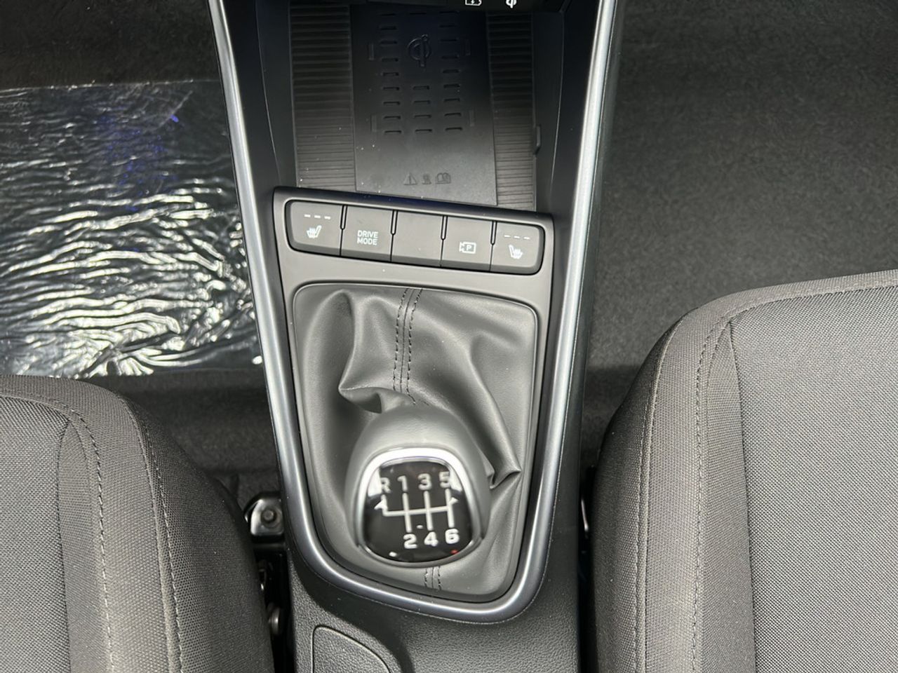 https://csb-strapi-files.fsn1.your-objectstorage.com/inventory-cars/images/40908e0fa0937e5c8068a050e663d48e22d8f8ab/21_1280_7021.jpg