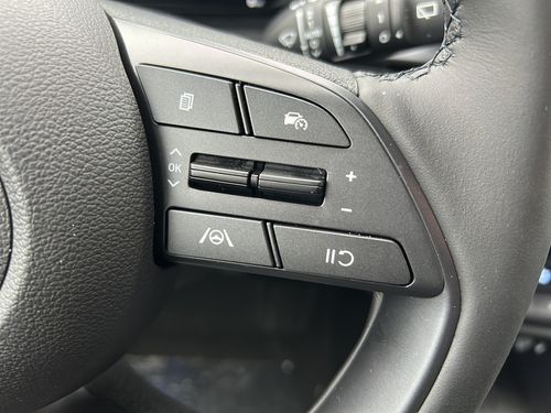 https://csb-strapi-files.fsn1.your-objectstorage.com/inventory-cars/images/40908e0fa0937e5c8068a050e663d48e22d8f8ab/22_500_7342.jpg