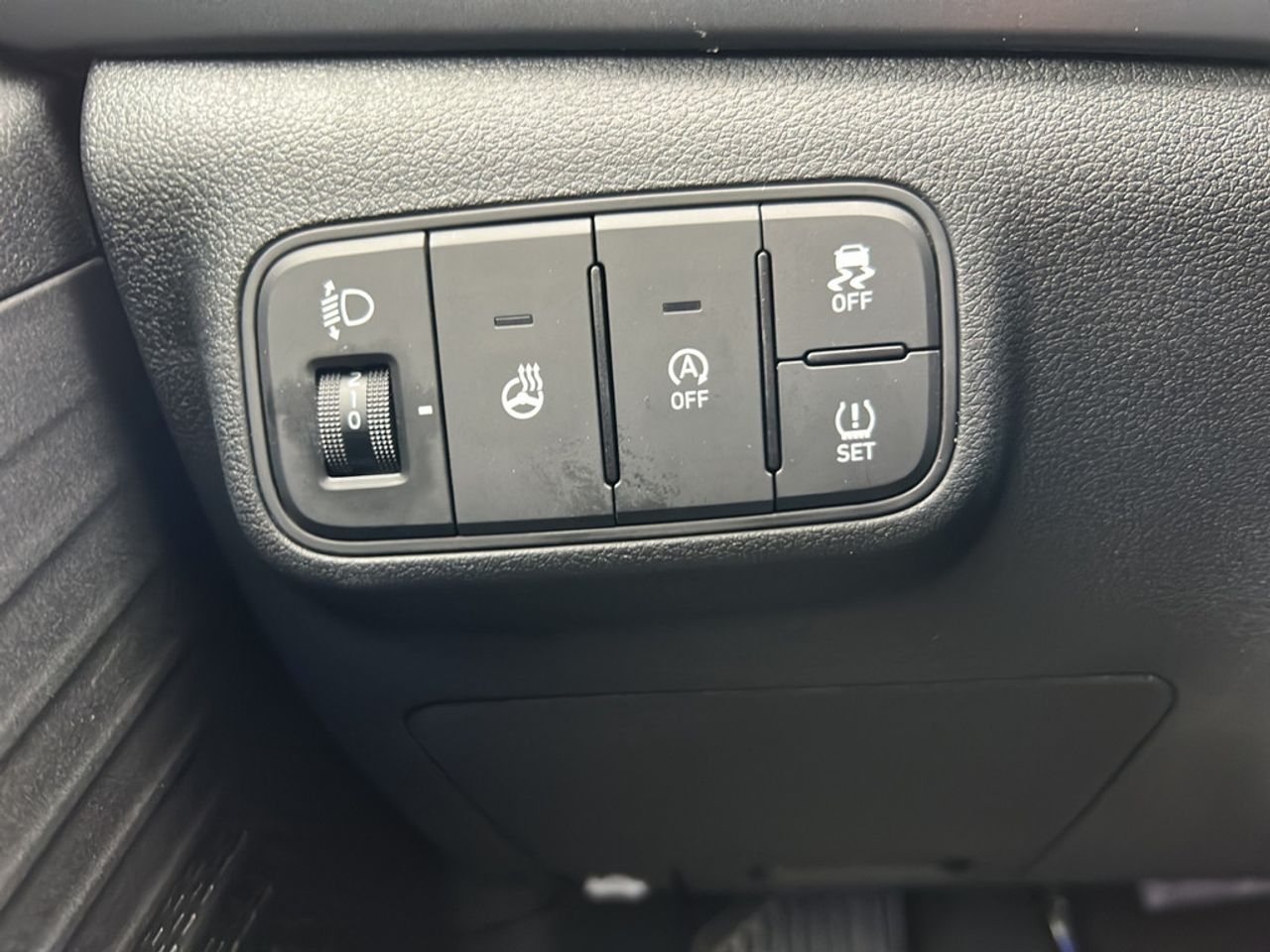 https://csb-strapi-files.fsn1.your-objectstorage.com/inventory-cars/images/40908e0fa0937e5c8068a050e663d48e22d8f8ab/32_1280_1483.jpg