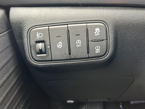 https://csb-strapi-files.fsn1.your-objectstorage.com/inventory-cars/images/40908e0fa0937e5c8068a050e663d48e22d8f8ab/32_500_2362.jpg