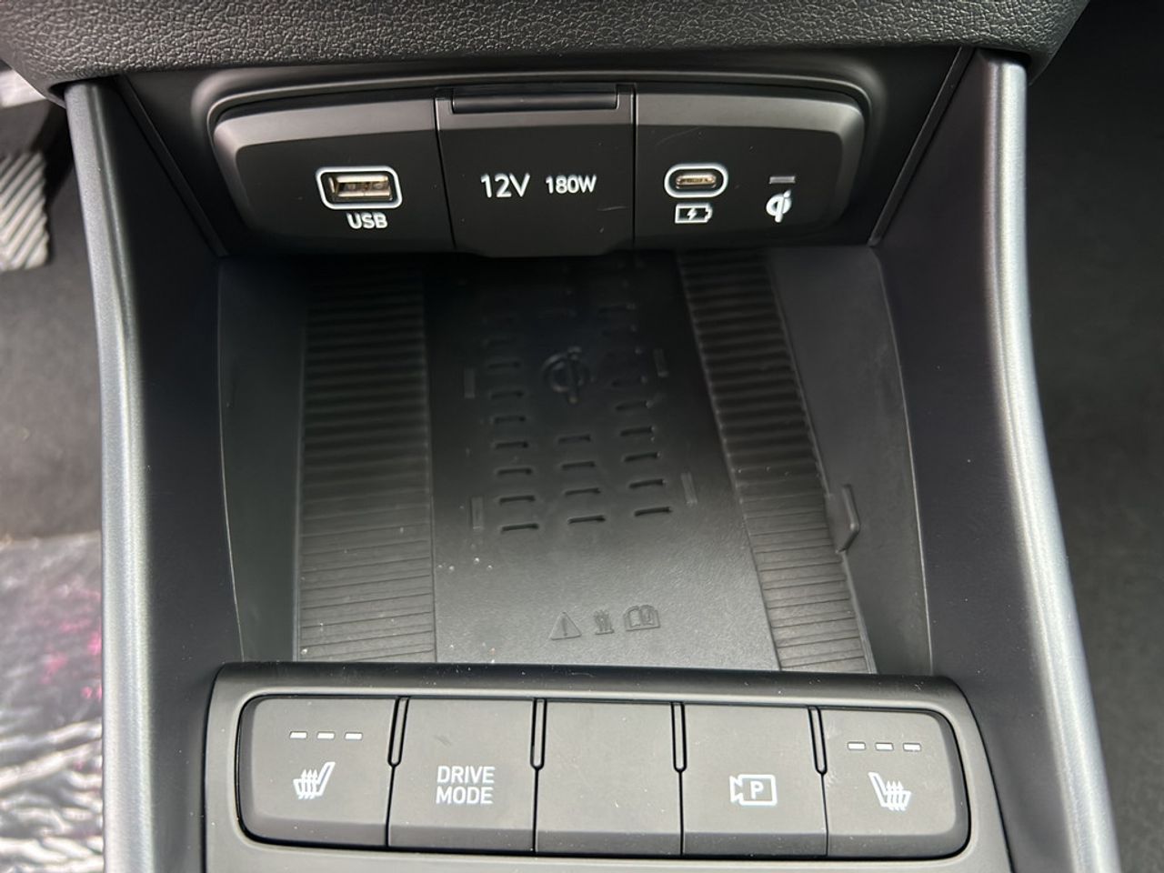 https://csb-strapi-files.fsn1.your-objectstorage.com/inventory-cars/images/40908e0fa0937e5c8068a050e663d48e22d8f8ab/34_1280_8053.jpg