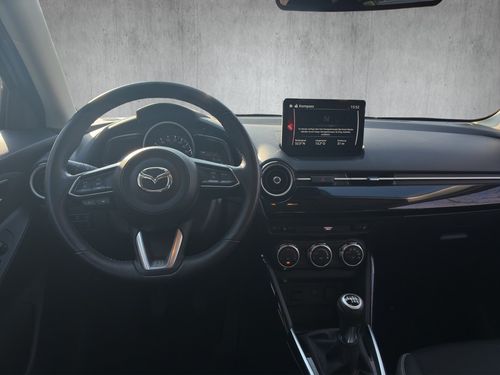 https://csb-strapi-files.fsn1.your-objectstorage.com/inventory-cars/images/4326cc1200c60e161c65717d41e367ba168d85fc/15_500_8594.jpg