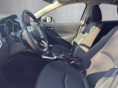 https://csb-strapi-files.fsn1.your-objectstorage.com/inventory-cars/images/4326cc1200c60e161c65717d41e367ba168d85fc/9_500_8641.jpg