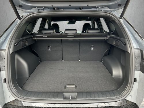 https://csb-strapi-files.fsn1.your-objectstorage.com/inventory-cars/images/4329cdca3ca4543ddbea54e4e20d9ef9aaaff345/5_500_3447.jpg