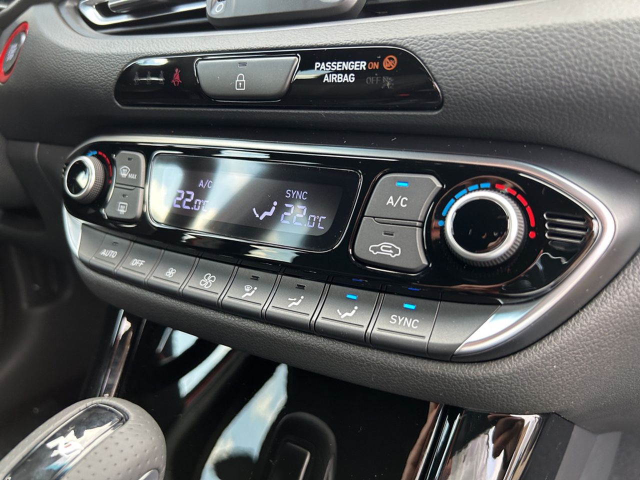 https://csb-strapi-files.fsn1.your-objectstorage.com/inventory-cars/images/43d479ef15984e1318f7da9318f68e53b1a2e29b/21_1280_2477.jpg