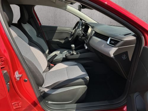 https://csb-strapi-files.fsn1.your-objectstorage.com/inventory-cars/images/46e965b1eaf7b468b7f52100a5b4a940cab46e4c/19_500_6236.jpg