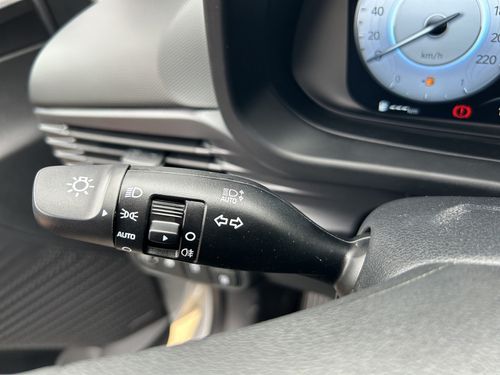 https://csb-strapi-files.fsn1.your-objectstorage.com/inventory-cars/images/4709a12f82716914b085674e4f0fdcbe97199814/33_500_8176.jpg