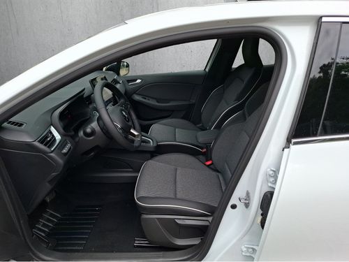 https://csb-strapi-files.fsn1.your-objectstorage.com/inventory-cars/images/4782059d863d3ab9e3e933142a1e2db54ee3f566/9_500_8331.jpg