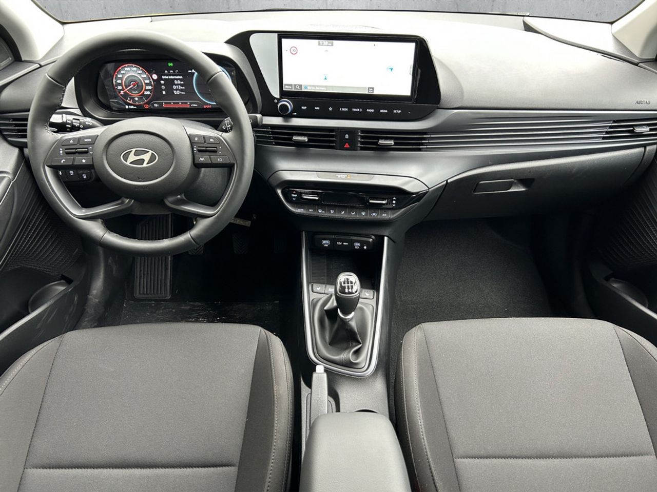 https://csb-strapi-files.fsn1.your-objectstorage.com/inventory-cars/images/4a31a6ca3b618f54c2e59bdc80181a83dd100719/16_1280_1303.jpg