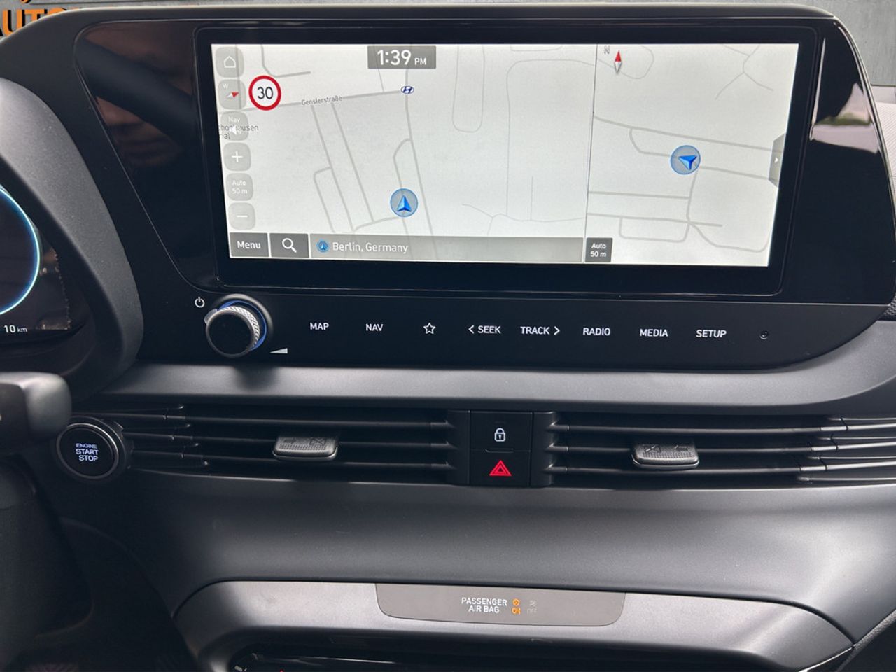https://csb-strapi-files.fsn1.your-objectstorage.com/inventory-cars/images/4a31a6ca3b618f54c2e59bdc80181a83dd100719/18_1280_1105.jpg