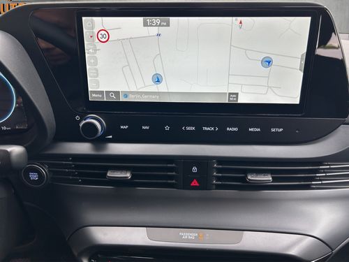 https://csb-strapi-files.fsn1.your-objectstorage.com/inventory-cars/images/4a31a6ca3b618f54c2e59bdc80181a83dd100719/18_500_1933.jpg