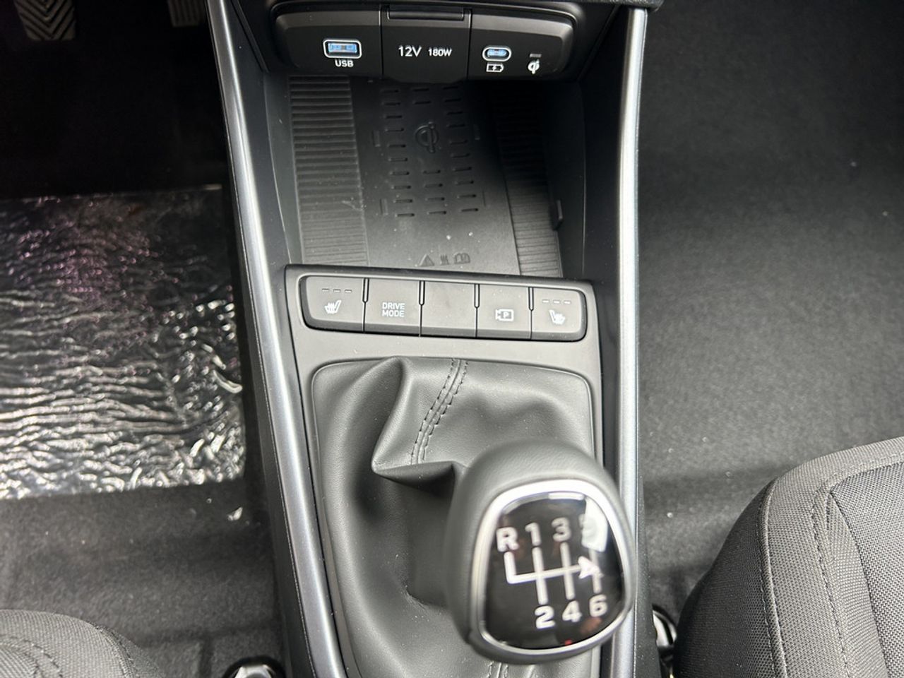 https://csb-strapi-files.fsn1.your-objectstorage.com/inventory-cars/images/4a31a6ca3b618f54c2e59bdc80181a83dd100719/22_1280_9165.jpg