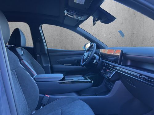 https://csb-strapi-files.fsn1.your-objectstorage.com/inventory-cars/images/4b4f4925613f3c3c55eab50ec0919dba2f58301d/21_500_8558.jpg