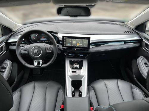 https://csb-strapi-files.fsn1.your-objectstorage.com/inventory-cars/images/4cd9618201ce1f081990ebc951d636a596a53494/10_500_3271.jpg