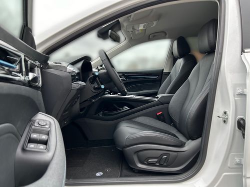 https://csb-strapi-files.fsn1.your-objectstorage.com/inventory-cars/images/4cd9618201ce1f081990ebc951d636a596a53494/6_500_2146.jpg