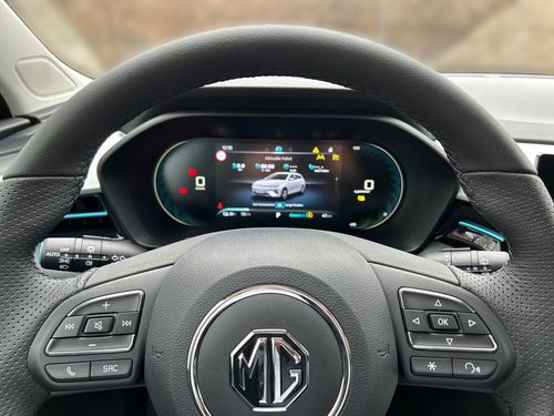 https://csb-strapi-files.fsn1.your-objectstorage.com/inventory-cars/images/4cd9618201ce1f081990ebc951d636a596a53494/7_500_8865.jpg