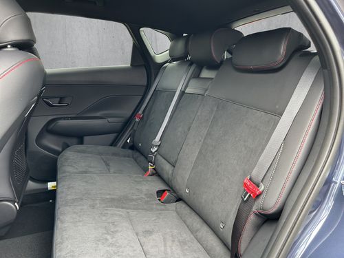 https://csb-strapi-files.fsn1.your-objectstorage.com/inventory-cars/images/4d064d34fc4a555817839b8e7ff914905b72996f/13_500_8268.jpg