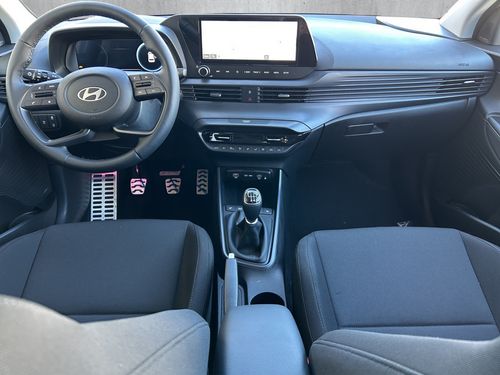 https://csb-strapi-files.fsn1.your-objectstorage.com/inventory-cars/images/4d5fbdfae850c547e8a18236d63d14103c3b9181/16_500_2321.jpg