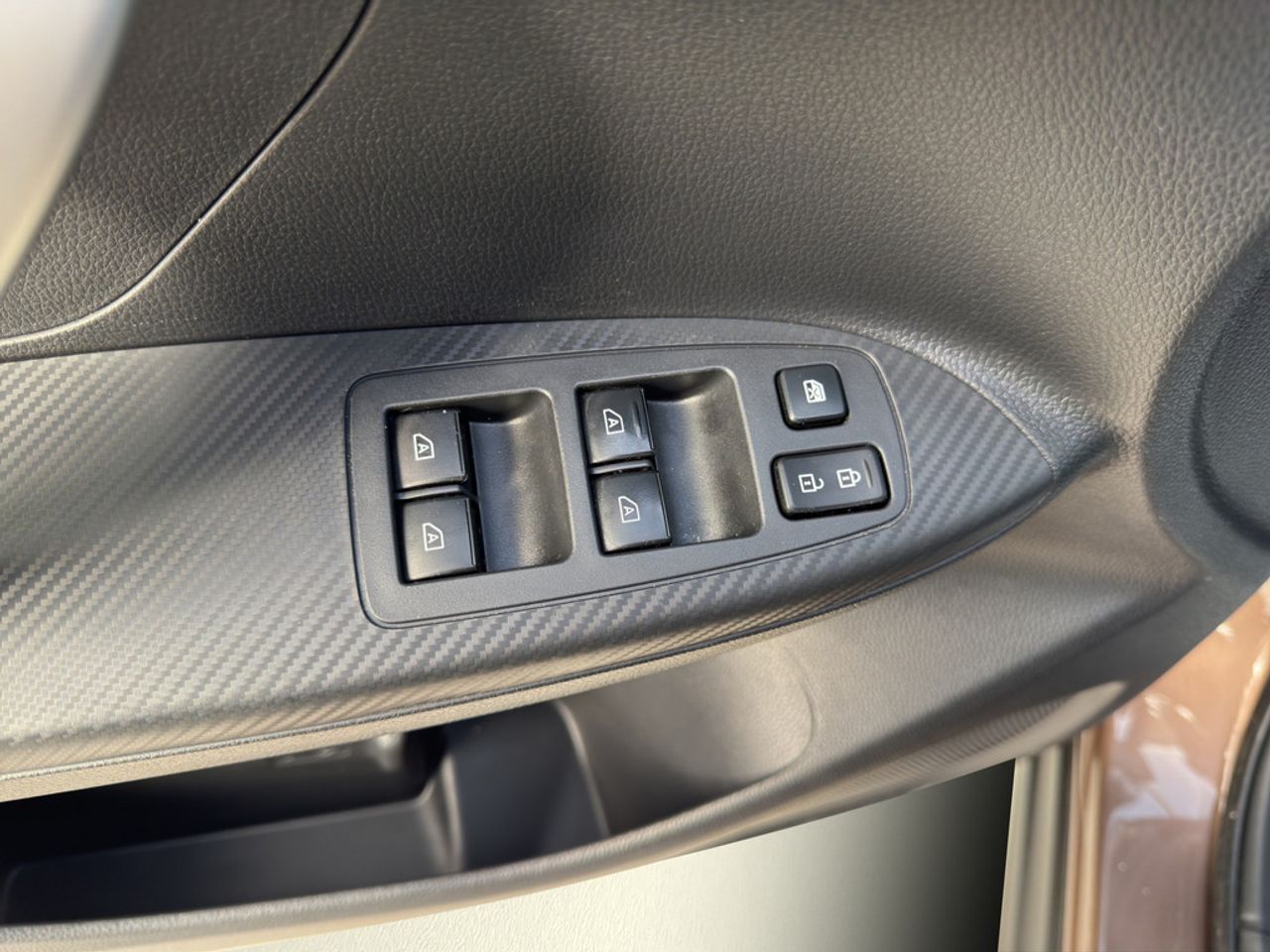 https://csb-strapi-files.fsn1.your-objectstorage.com/inventory-cars/images/4e285471f78977dbcecdf5210def1f04b3232282/11_1280_8647.jpg