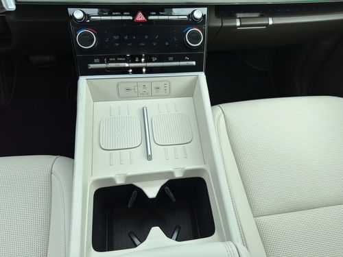 https://csb-strapi-files.fsn1.your-objectstorage.com/inventory-cars/images/4f3f9ca2c8c06008baee3f391328f5dc919d34f8/17_500_1731.jpg