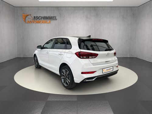 https://csb-strapi-files.fsn1.your-objectstorage.com/inventory-cars/images/4f756884f8ae8311f51ef5f8f744d822c63a4f15/4_500_6413.jpg