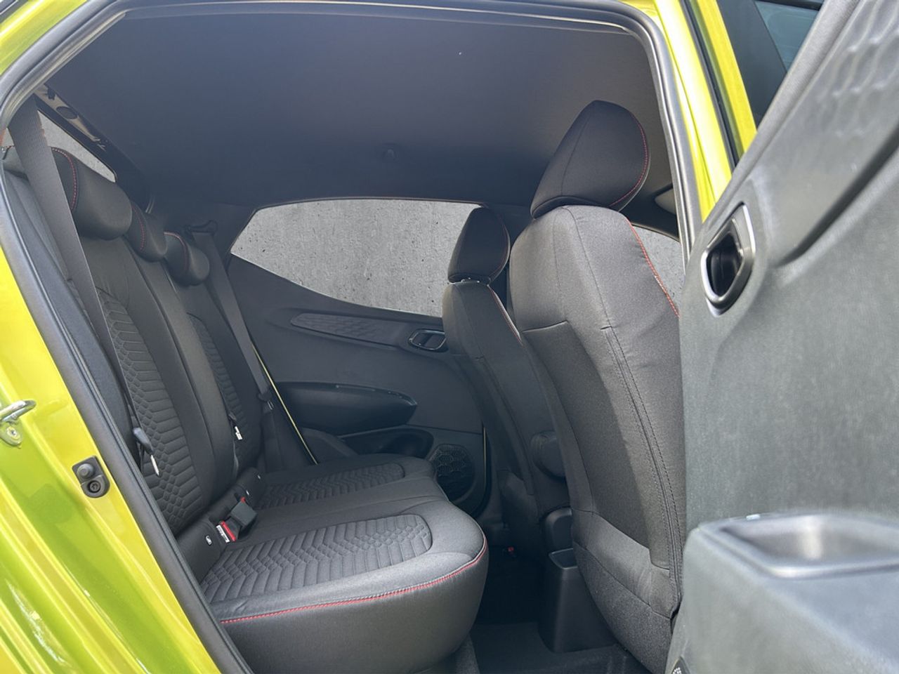 https://csb-strapi-files.fsn1.your-objectstorage.com/inventory-cars/images/5131706956758cae11f6ea27e9523f706a079062/19_1280_4976.jpg