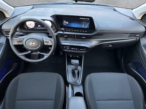https://csb-strapi-files.fsn1.your-objectstorage.com/inventory-cars/images/513bca233d9f3ba93707f830514941b338ffaa0e/16_500_4994.jpg